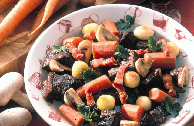 Le bœuf bourguignon, ou comment marier la viande et le vin en Bourgogne