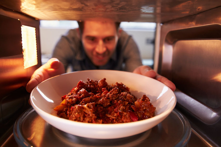 Cuisiner la viande au micro-ondes