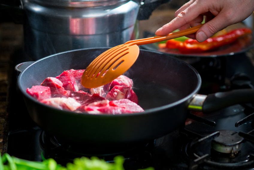 Poêle pour 3 à 4 personnes, préparation soupe et cuisson saine