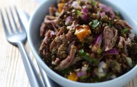 Préparer les restes de viande en salade