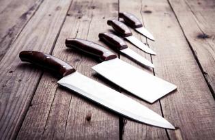 Le couteau à viande de cuisine et de table