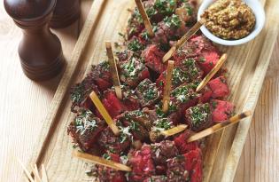 Entrecôte de boeuf en croûte d’herbes et de parmesan