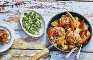 Recette de Paupiettes de veau aux petits légumes primeurs Recette de Paupiettes de veau aux petits légumes primeurs