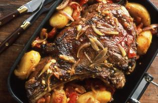 Côte de boeuf normande à la plancha, sauce poivre Côte de boeuf normande à la plancha, sauce poivre