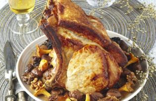 Carré de veau rôti, sauce forestière au Sauternes Carré de veau rôti, sauce forestière au Sauternes
