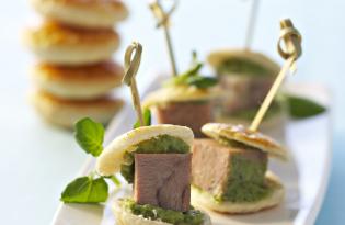Tapas de tête de veau à la crème d'avocat Tapas de tête de veau à la crème d'avocat