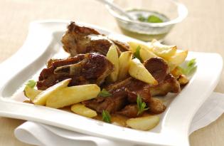 Agneau à la menthe et pommes au four Agneau à la menthe et pommes au four