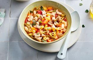 Minestrone de veau aux haricots verts et blancs Minestrone de veau aux haricots verts et blancs