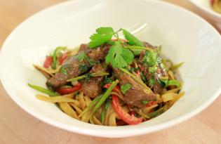 Wok de boeuf, nouilles chinoises