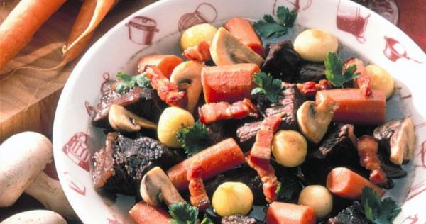 Le Bœuf Bourguignon Ou Comment Marier La Viande Et Le Vin En Bourgogne Culture Societe La Viande Fr
