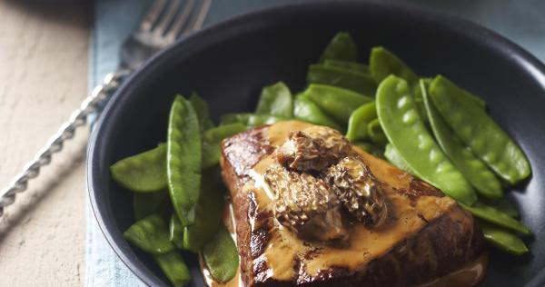 Filet De Boeuf Aux Morilles Recette De Paves De Rumsteck A La Creme De Morilles