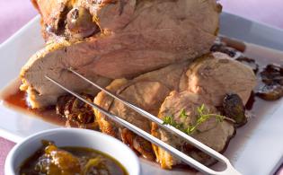 Gigot d'agneau au vin rouge