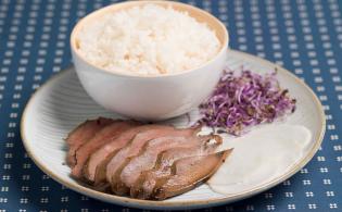 Tataki de foie d'agneau et riz vinaigré