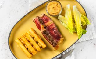 Côte de bœuf sauce Satay, frites de panisse et sucrine