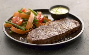 Faux-filet de bœuf  et sa salade d’été