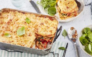 Lasagnes de chevreau aux épices et épinards