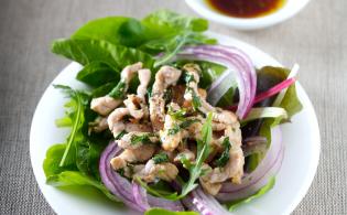 Lardons de veau sur roquette