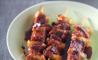 Brochettes de foie de veau laquées au miel