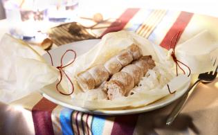 Veau en papillote, fondue d'oignon à la muscade