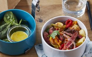 Sauté de viande chevaline au paprika fumé, poivrons, pommes de terre grenaille