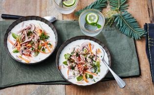 Soupe thaïe au chevreau, lait de coco et citronnelle