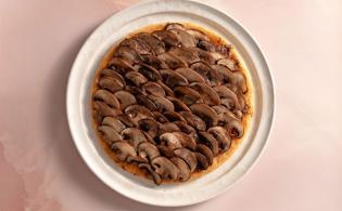 Tarte fine de champignons et queue de bœuf