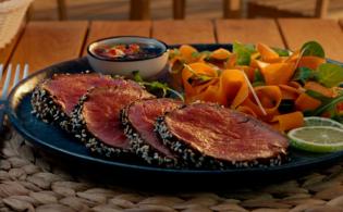 Tataki de bœuf au sésame