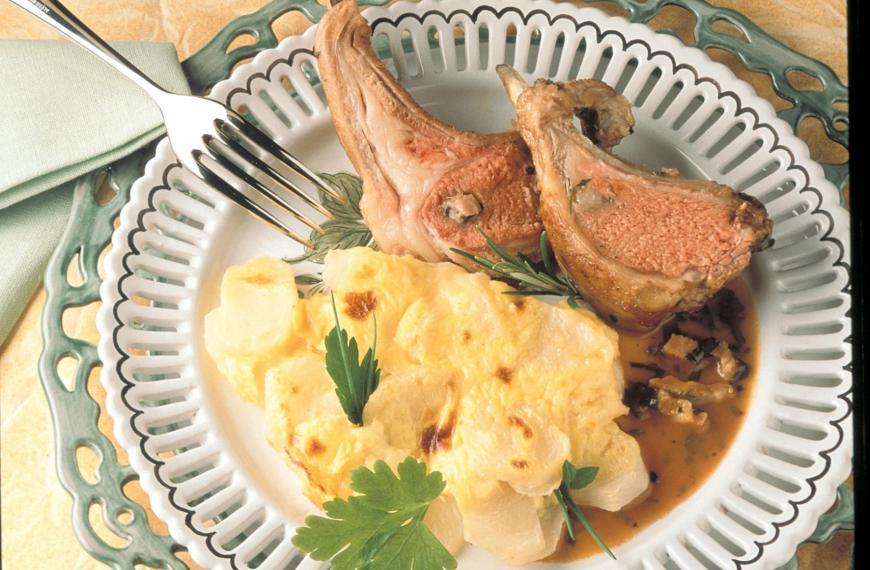Carré d'agneau à la Conti Carré d'agneau à la Conti