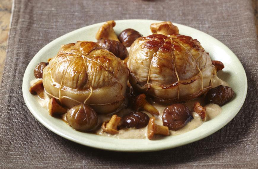Recette de Paupiettes de veau à la crème de girolles et aux châtaignes