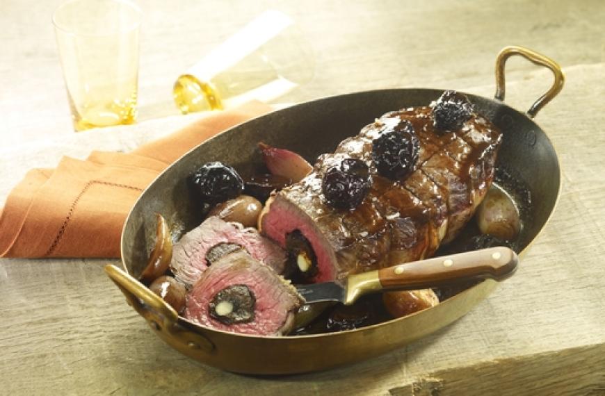 Rôti aux pruneaux et amandes Rôti aux pruneaux et amandes