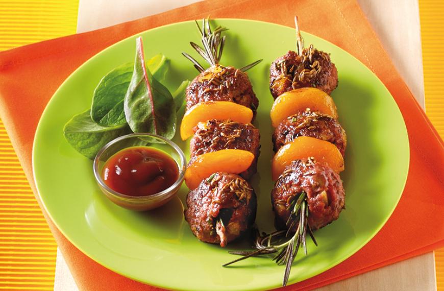 Brochettes de boulettes de bœuf au romarin Brochettes de boulettes de bœuf au romarin