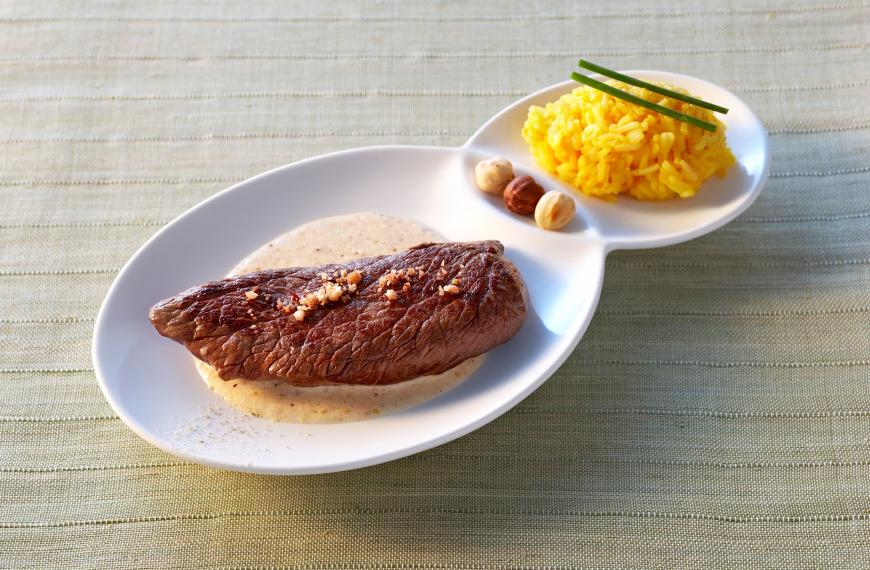 Pavés de viande chevaline à la crème de noisettes Pavés de viande chevaline à la crème de noisettes