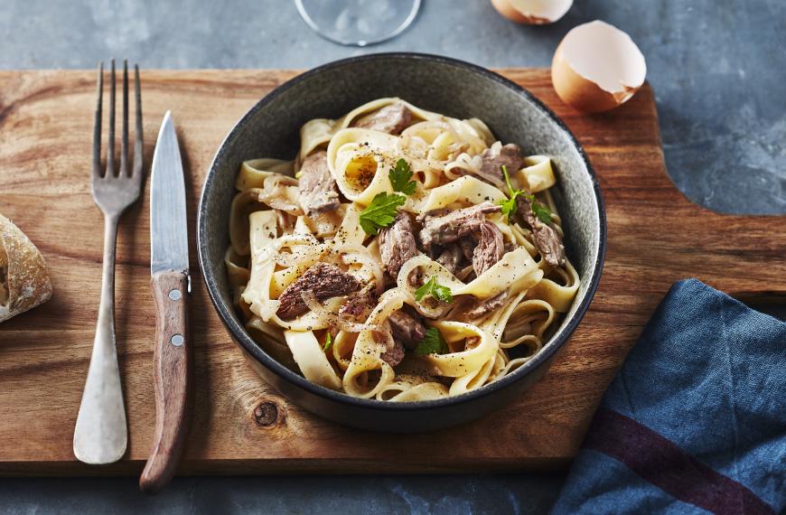 Carbonara de viande chevaline façon bistrot