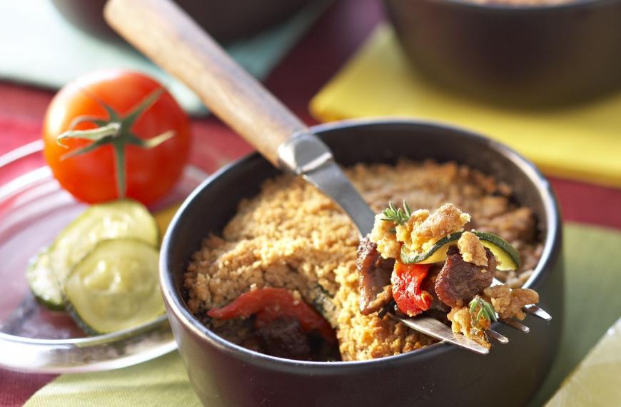 Tapas d'agneau et de tomates confites façon crumble