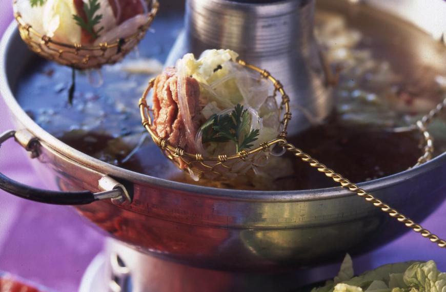 Fondue chinoise aux émincés de bœuf Fondue chinoise aux émincés de bœuf