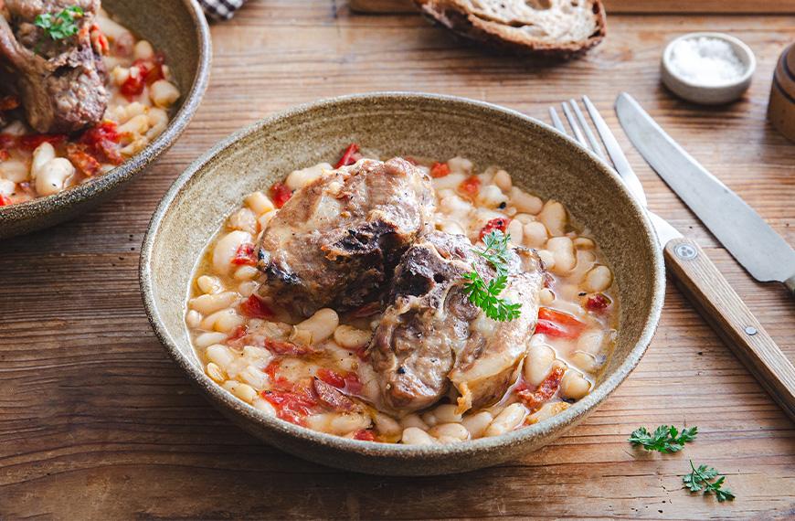 Mijoté de collier d’agneau, haricots et chorizo