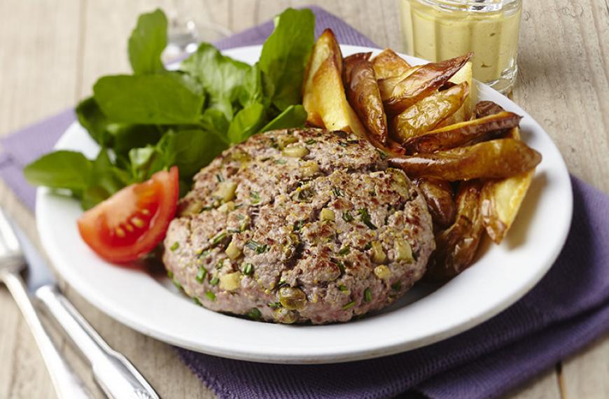 Steak haché de boeuf façon tartare