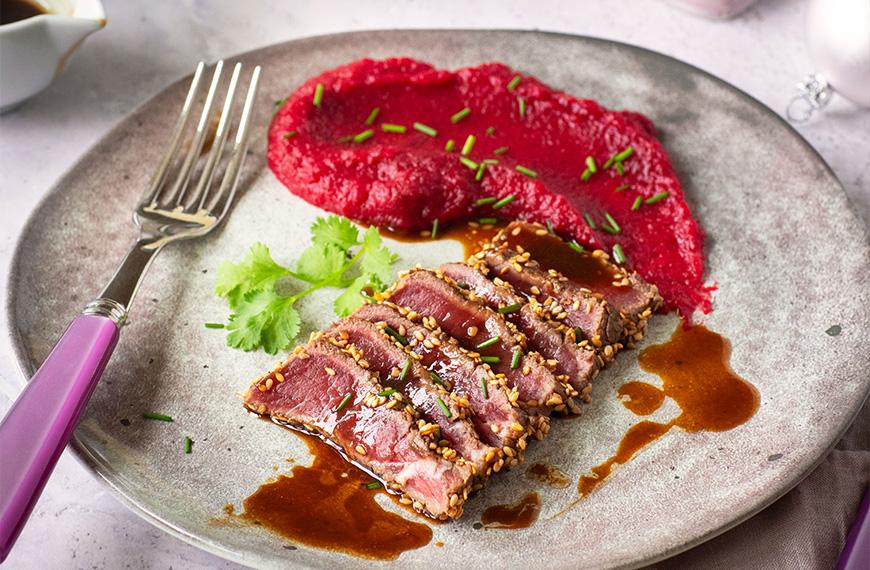 Tataki de bœuf en croûte de sésame Tataki de bœuf en croûte de sésame