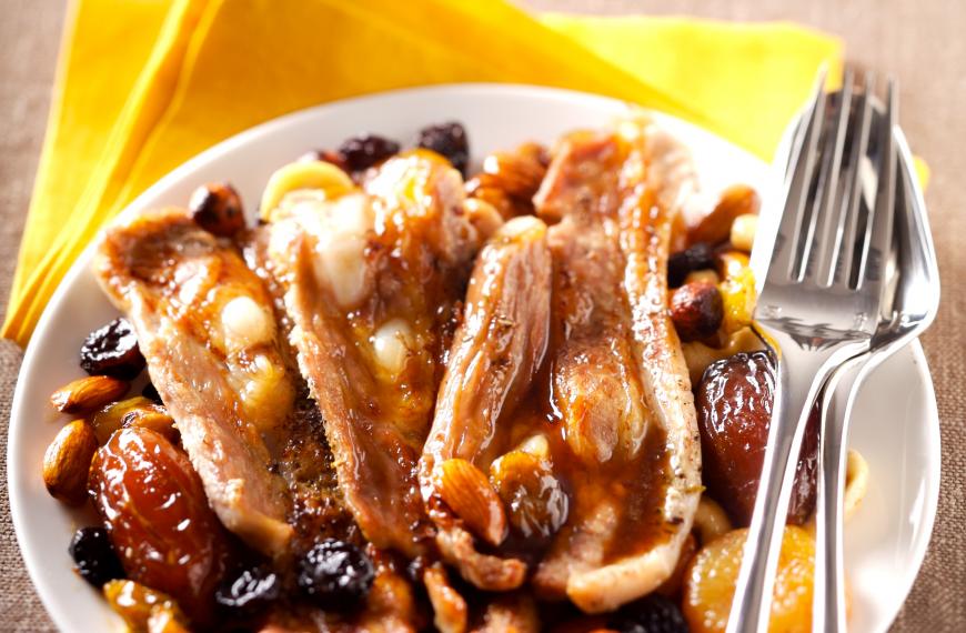 Tendrons de veau grillés, sauce aux fruits secs Tendrons de veau grillés, sauce aux fruits secs